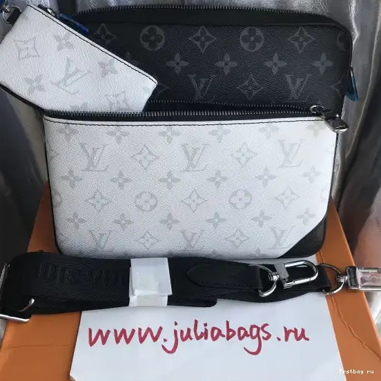 Frstbag ru DISTRICT VUITTON LOUIS 0630
